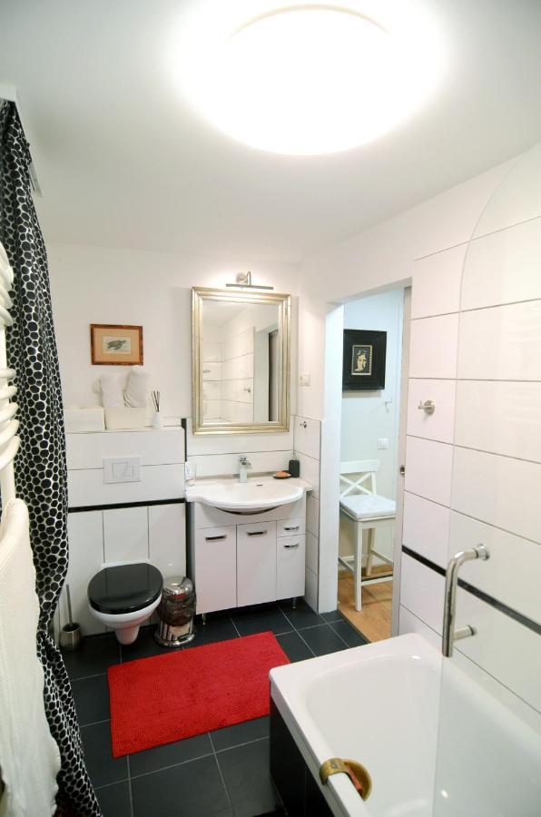 Filia Apartman Eger Extérieur photo